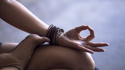 Ellerimizdeki şifa: Mudralar