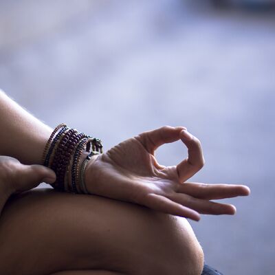 Ellerimizdeki şifa: Mudralar