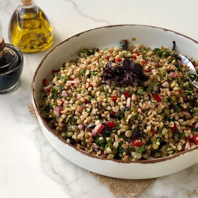 Mercimekli bulgur salatası