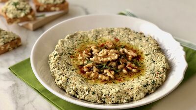 Cevizli peynir ezmesi