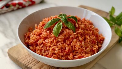 Domatesli pirinç pilavı