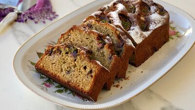 Antep fıstıklı incirli kek