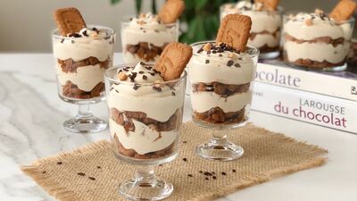 Lotus bisküvili tiramisu