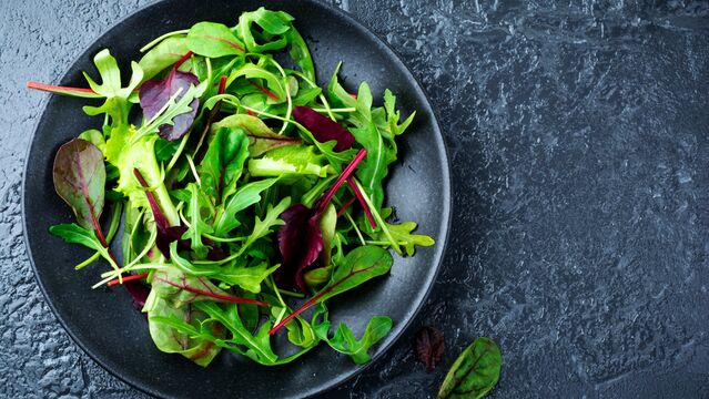 Yeşilliklerin uzun süre dayanması için...