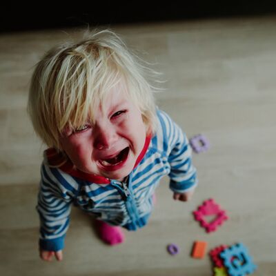 Çocuğunuzun sakinleşmesine yardımcı olmanın 7 yolu