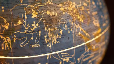 Yeni Dünya Devrimi - Son derecedeki Satürn ve Plüto