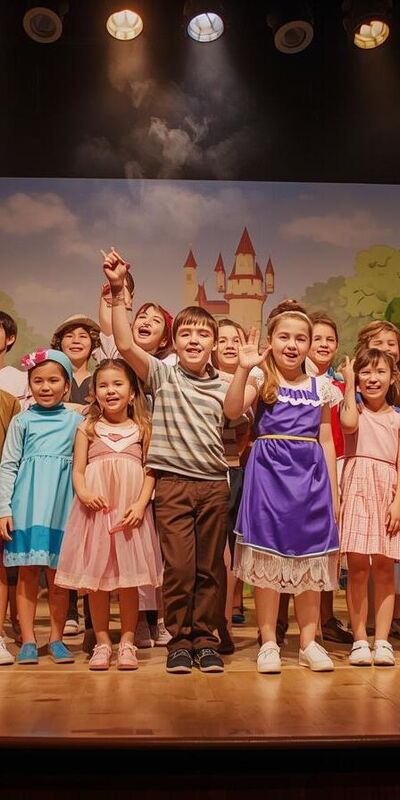 Tiyatronun çocuk gelişimi üzerindeki 7 etkisi