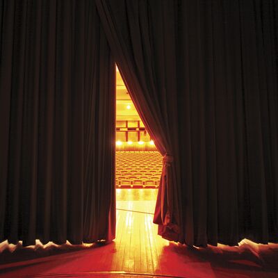 Tozlu sahneden yitip gidenler...