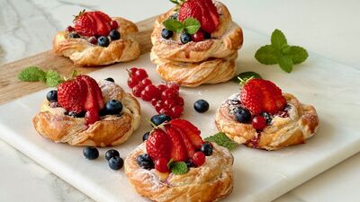 Orman meyveli kremalı milföy