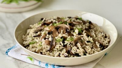 Mantarlı dere otlu pirinç pilavı