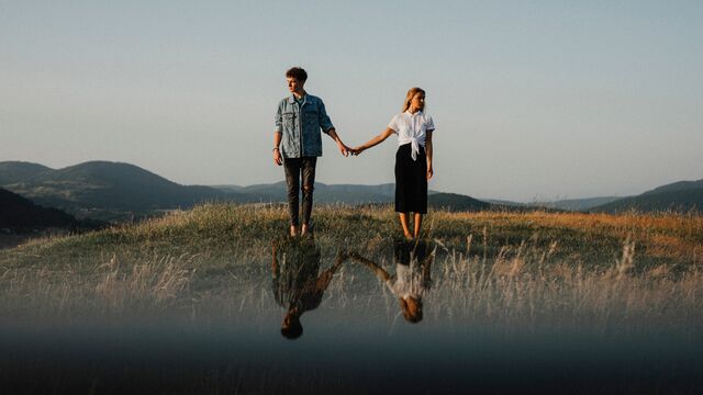 Geçmişimde böyle birinin olmasından utanıyorum