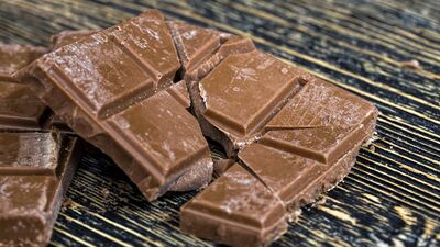 Beyazlayan çikolata yenir mi?