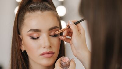 Her gün yapılan makyaj hataları