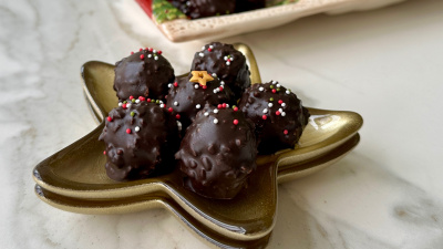 Kestaneli fındıklı çikolata topları 