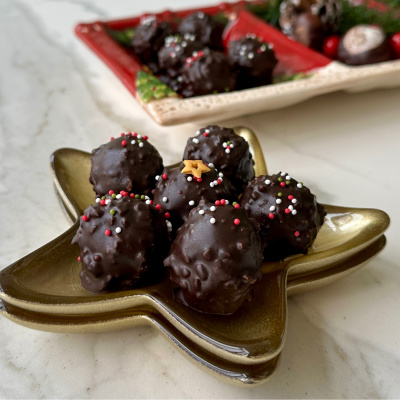 Kestaneli fındıklı çikolata topları