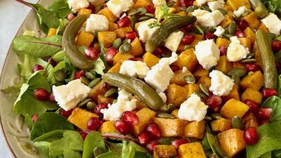 Hardal soslu bal kabağı salatası