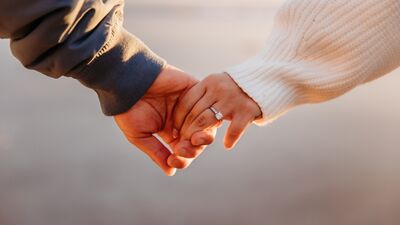 Bağımsızlığınızı kaybetme korkusu ilişkilerinizi nasıl etkiliyor?