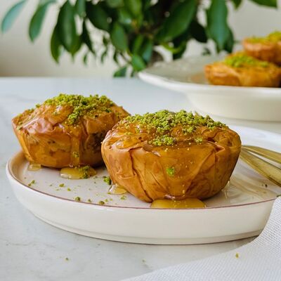 Baklava yufkasıyla cevizli tahinli muffin