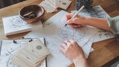 Doğum haritamıza özel Anneler Günü hediye rehberi