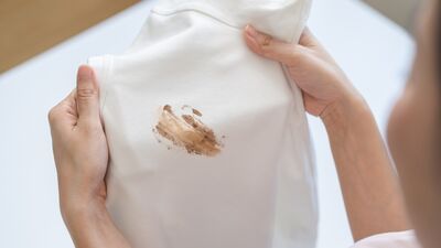  Çikolata lekesi nasıl çıkarılır?