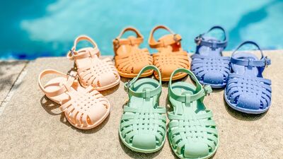 Bu yaz da moda: Jelly sandalet