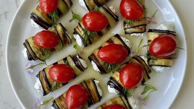 Peynirli patlıcan ruloları