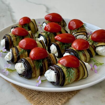 Peynirli patlıcan ruloları
