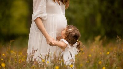 Çocuklara bebeklerin nereden geldiği nasıl anlatılır?