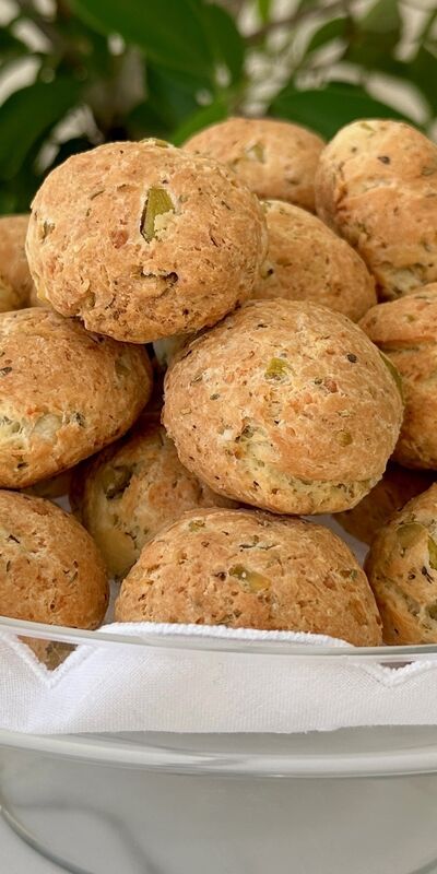 Glutensiz unlu zeytinli minik çörekler