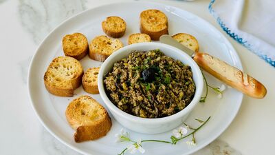 Tapenade, provence usulü zeytin ezmesi