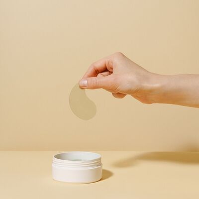 Canlı bir bakış için: Göz altı maskesi