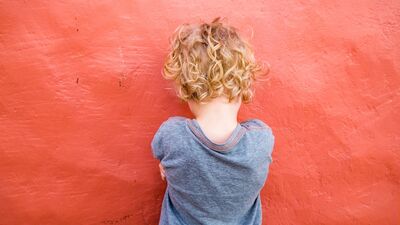 İnat eden çocukla nasıl başa çıkılır?