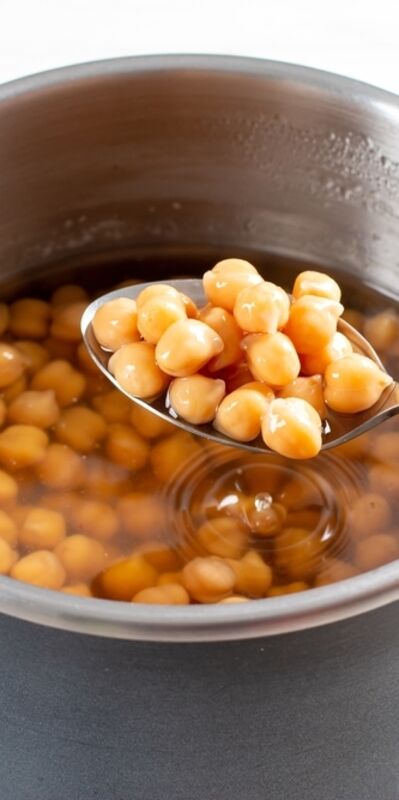 Bakliyatları pişirmeden önce ıslatmak...