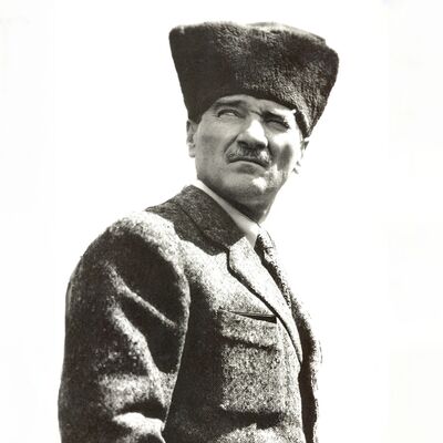 "Efendiler! Yarın Cumhuriyeti ilan edeceğiz"