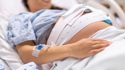 Yapay yollarla doğum nasıl başlatılır?