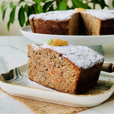 Elmalı havuçlu cevizli kek