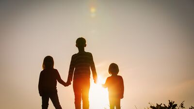  Ortanca çocuk, kardeşlerinden daha mı iyi?