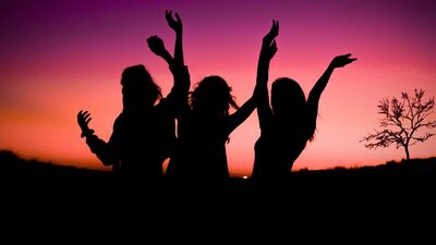 Yalnız ve bekar olmanın eğlenceli yanları