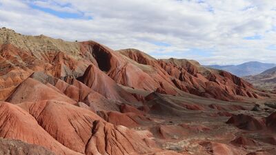 Gökkuşağı Tepeleri keşfedilmeyi bekliyor