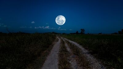 13 Nisan Terazi burcunda Dolunay