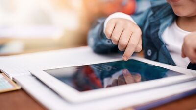 İsveç &quot;okullarda ekrana hayır&quot; diyor