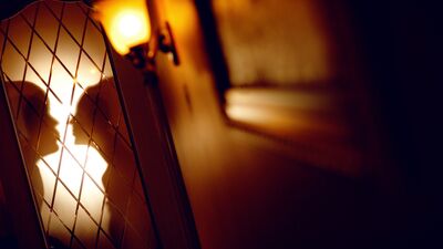 Çocuğunuz sizi yatakta yakalarsa ne yapmalısınız?