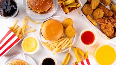 İspanya'daki kantinlerde işlenmiş gıda yasağı