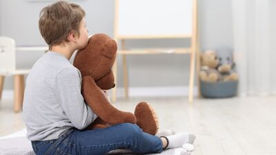 Araştırma: Otizmliler iletişim kuramaz mı?