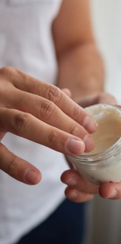 Doğal meme ucu kremi nasıl yapılır?