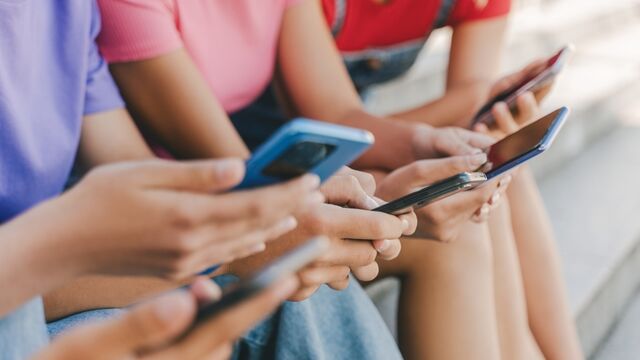 Gençlerin tercih ettiği iletişim yöntemleri