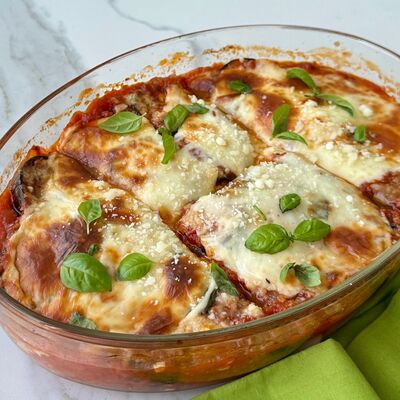 Fırında parmesanlı domatesli patlıcan