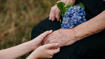 50 yaşında neden daha hızlı yaşlanırız?