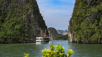 Vietnam'ın Doğal Harikası: Ha Long Koyu