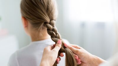  Okul döneminin yükü neden hep annelerin üzerinde?